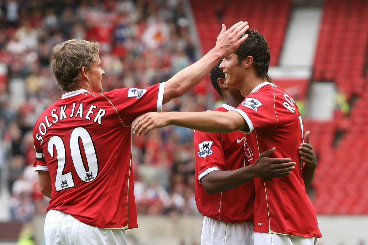 Solskjaer celebrates with Ronaldo during great's first Man United spell