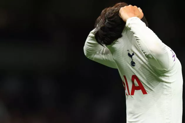 heung-min son spurs dejected tottenham