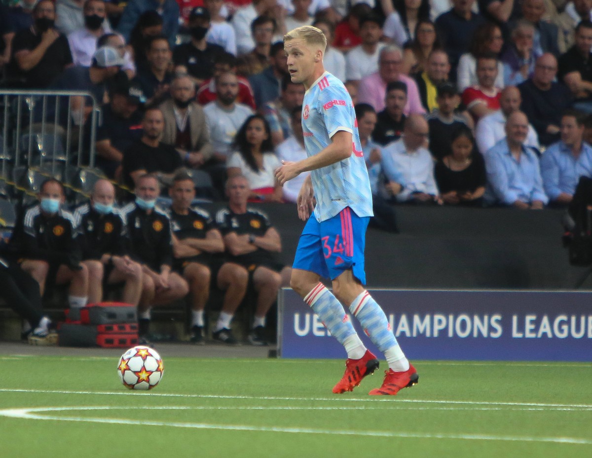 Van de Beek Man Utd