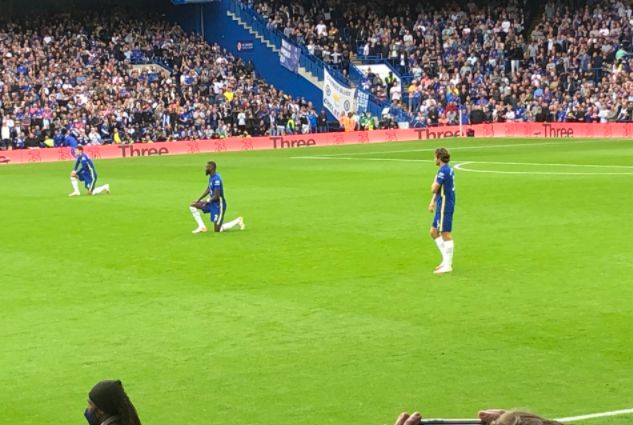 alonso not taking a knee