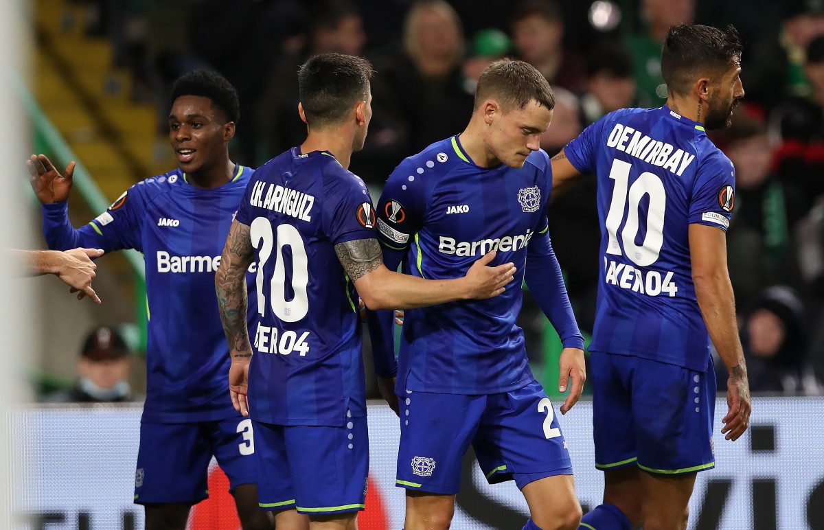Aranguiz Wirtz Bayer Leverkusen
