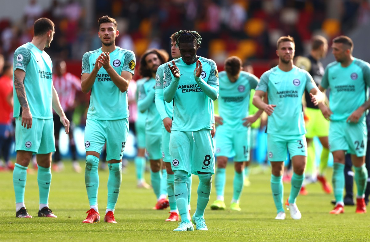 Yves Bissouma and Brighton players