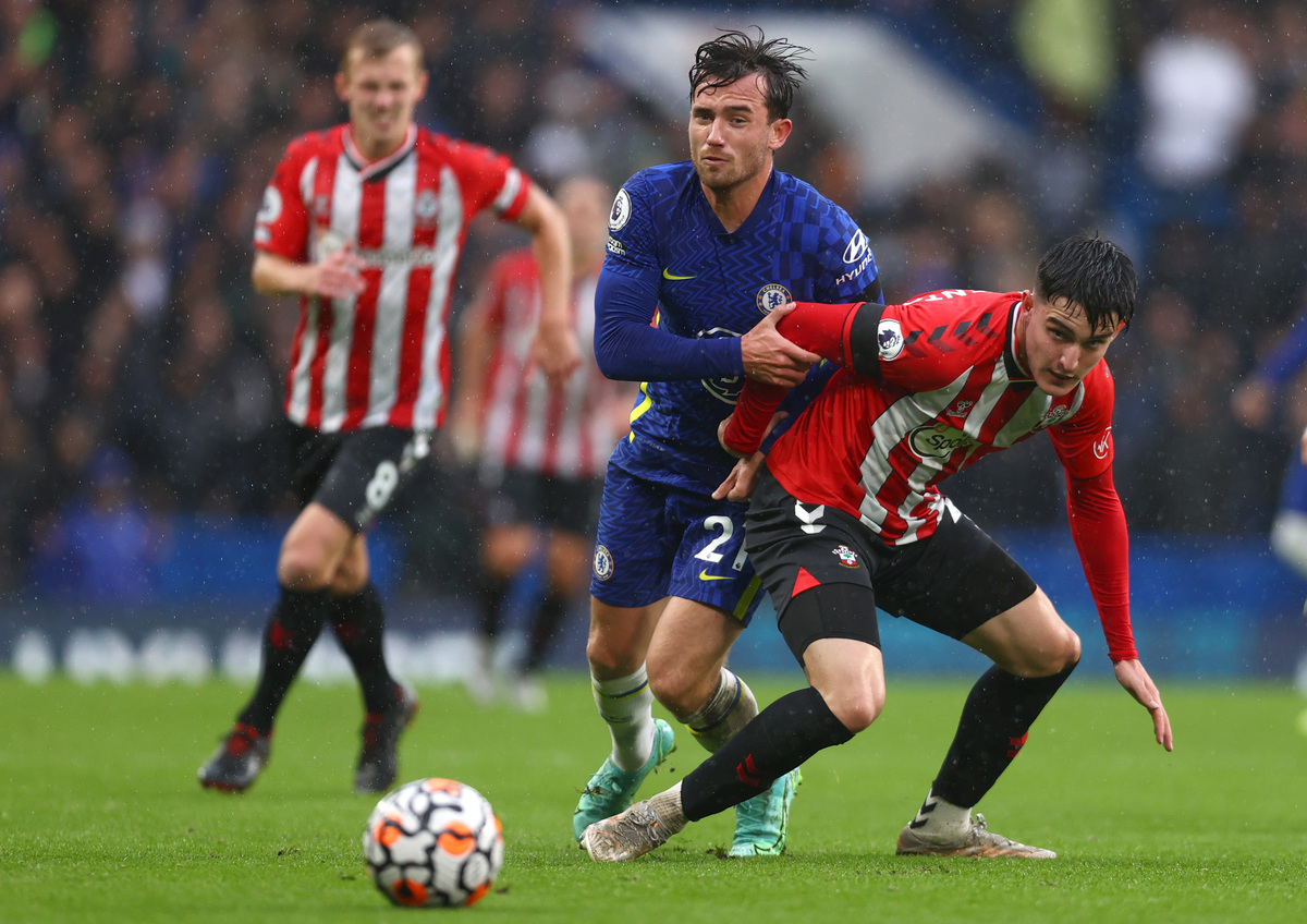 ben chilwell chelsea tino livramento southampton