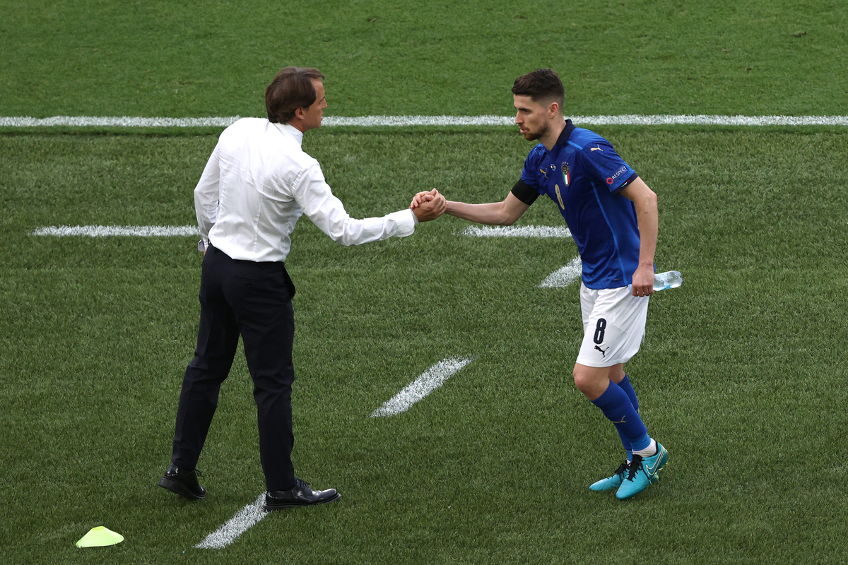 roberto mancini jorginho