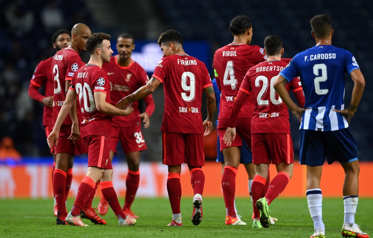 liverpool fabinho firmino jota van dijk robertson