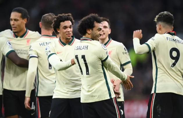 van dijk henderson alexander-arnold salah robertson firmino liverpool