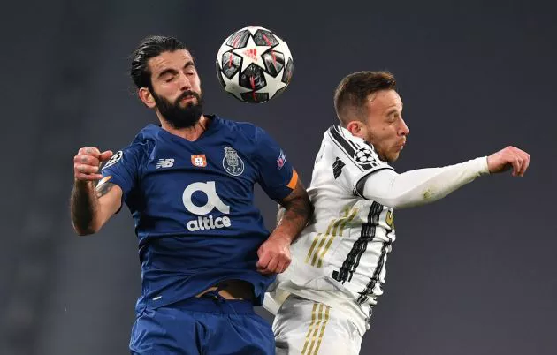 Porto v Juventus Arthur