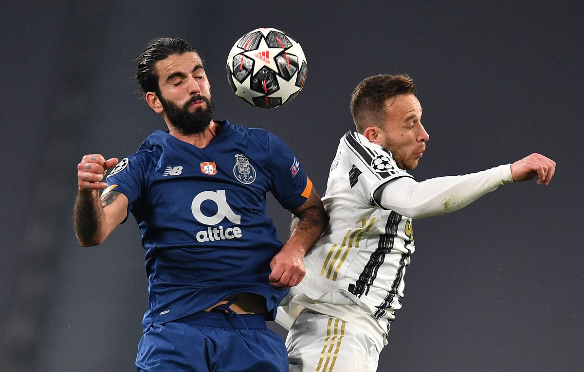 Porto v Juventus Arthur