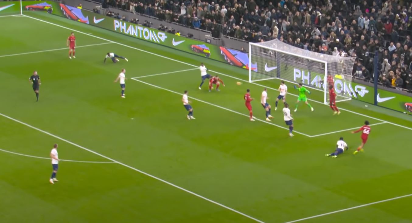 Andy Robertson scores at Tottenham Andy Robertson scores at Tottenham