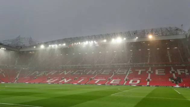Rain at Old Trafford