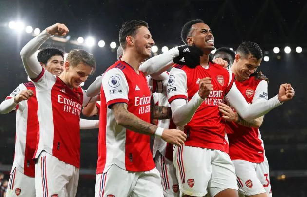 arsenal odegaard white gabriel xhaka