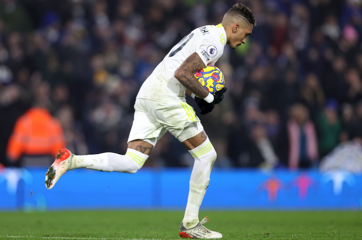 leeds vs arsenal raphinha Barcelona