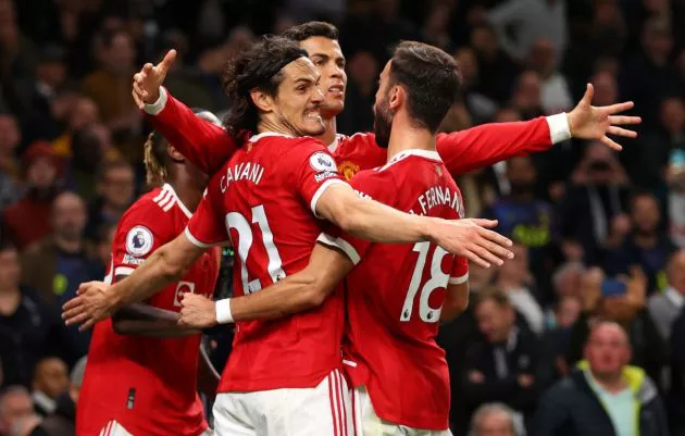 spurs united cavani ronaldo fernandes