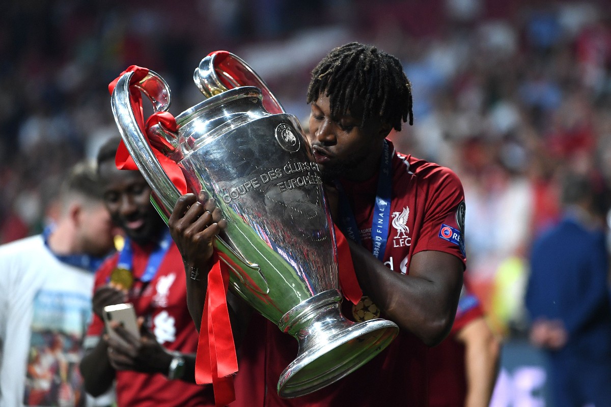 Divock Origi Liverpool Champions League trophy