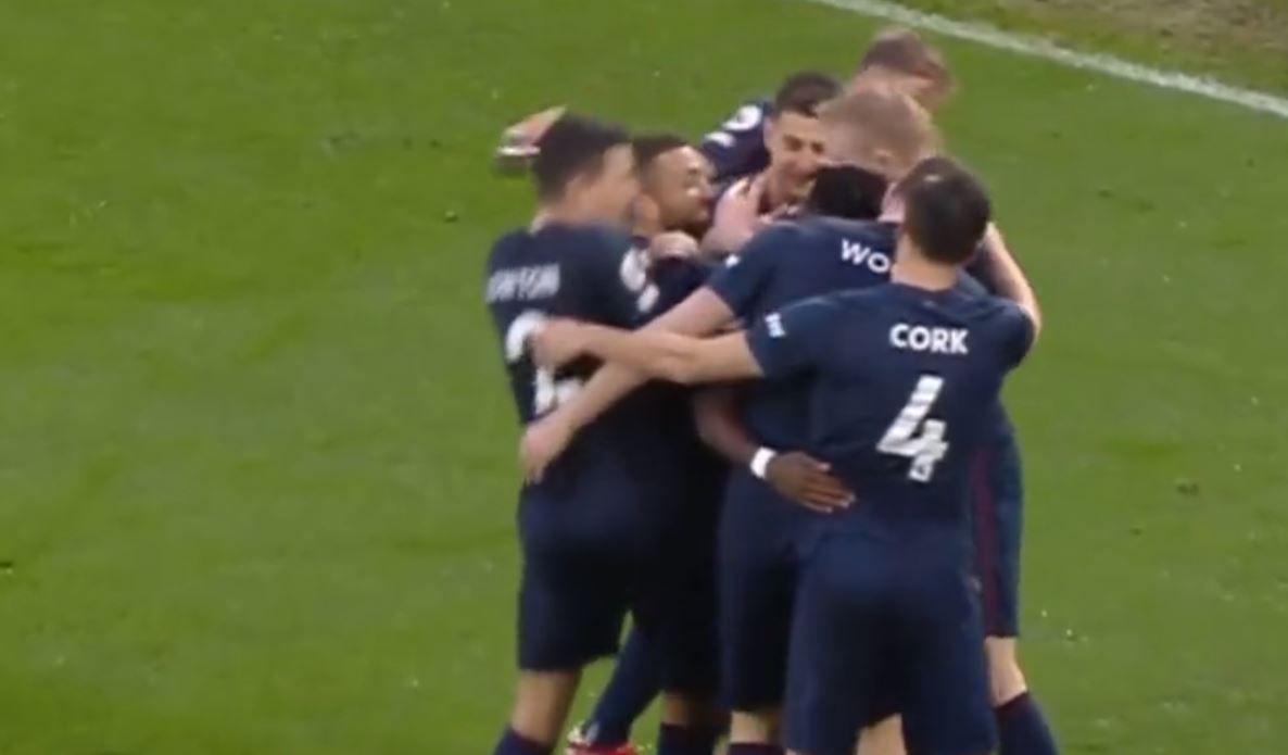 Matthew Lowton hit in face by bottle thrown by Leeds fan