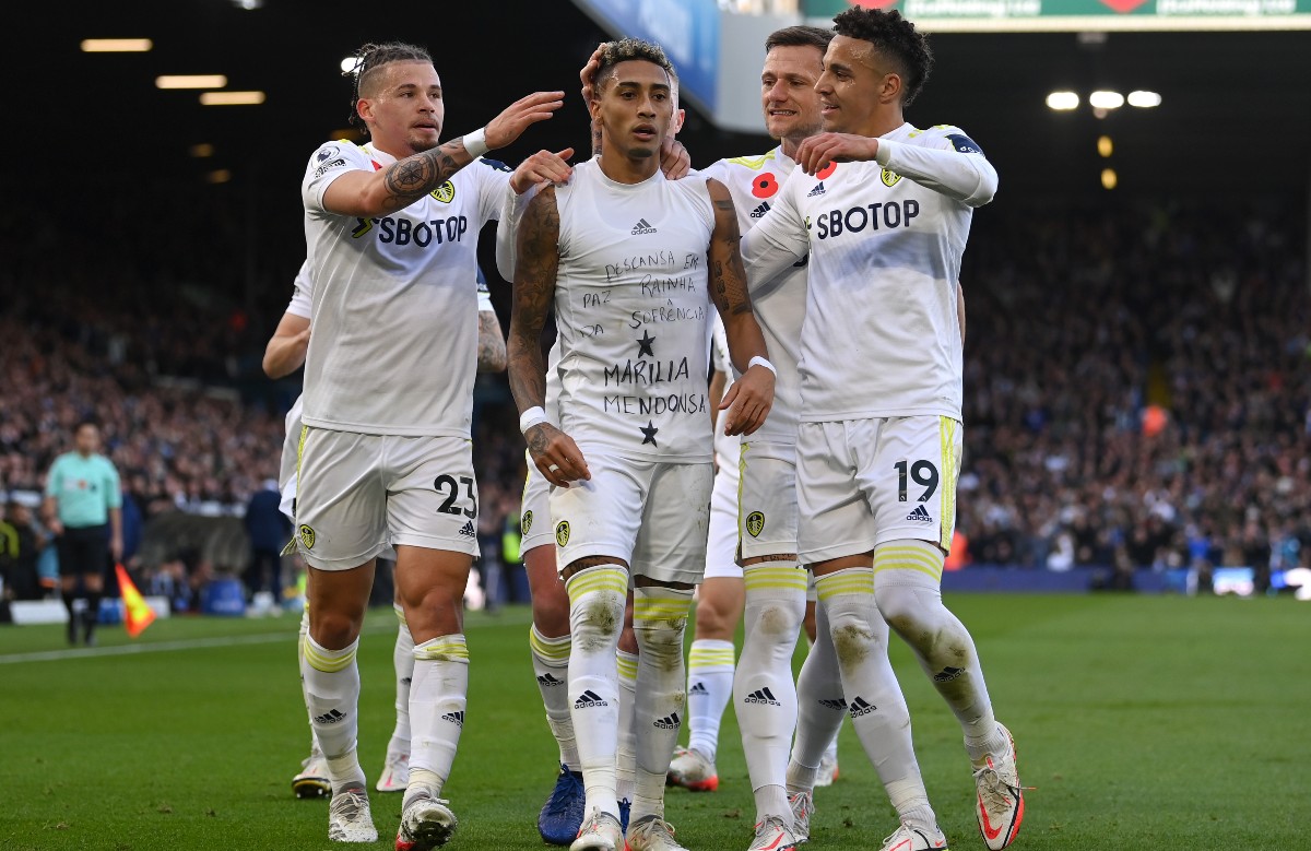 leeds vs leicester phillips raphinha