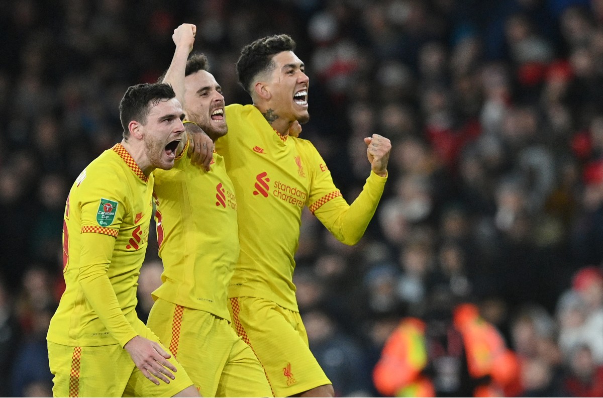 robertson jota firmino liverpool