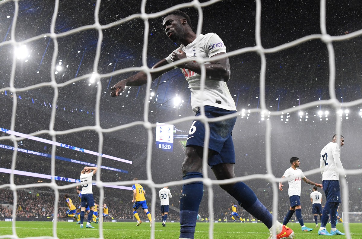 spurs davinson sanchez southampton
