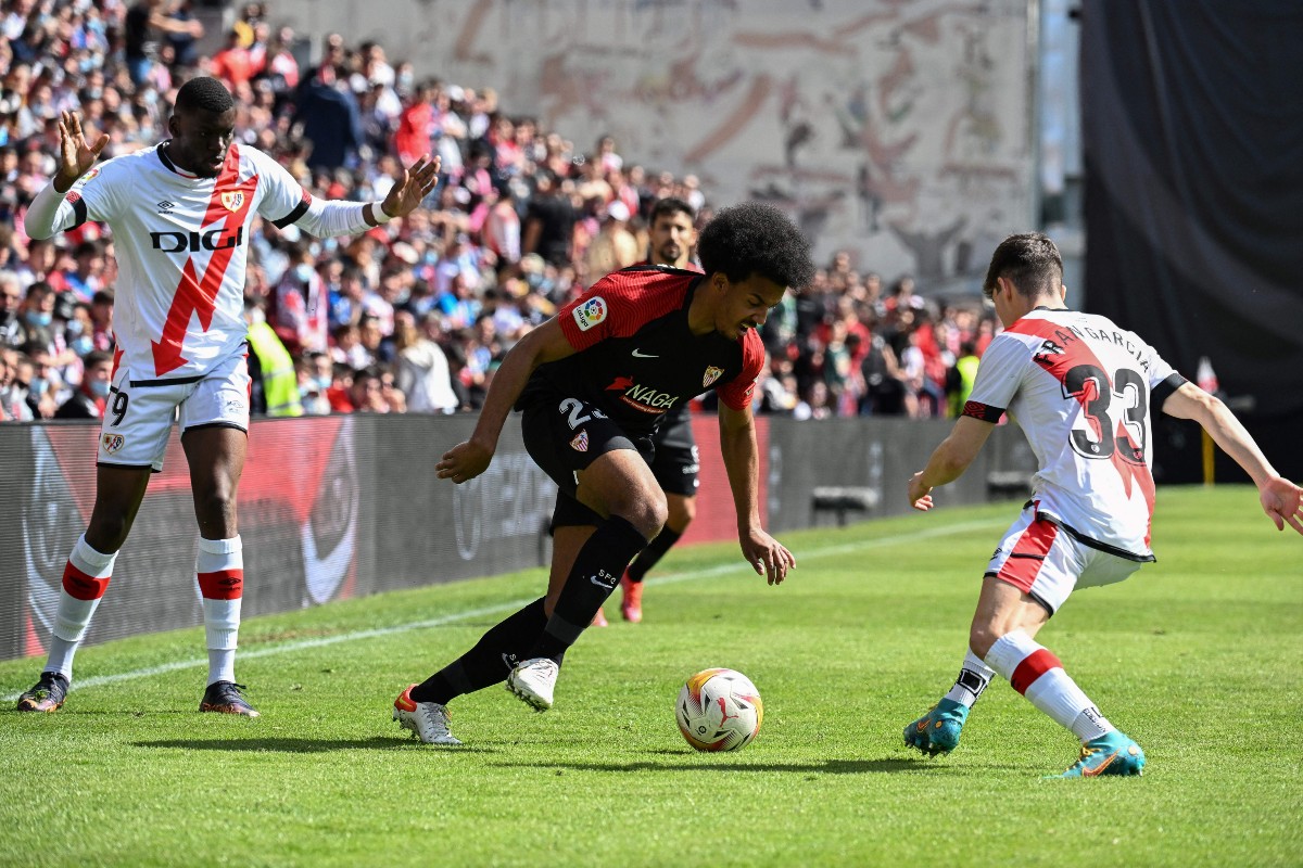 Jules Kounde vs Rayo Vallecano