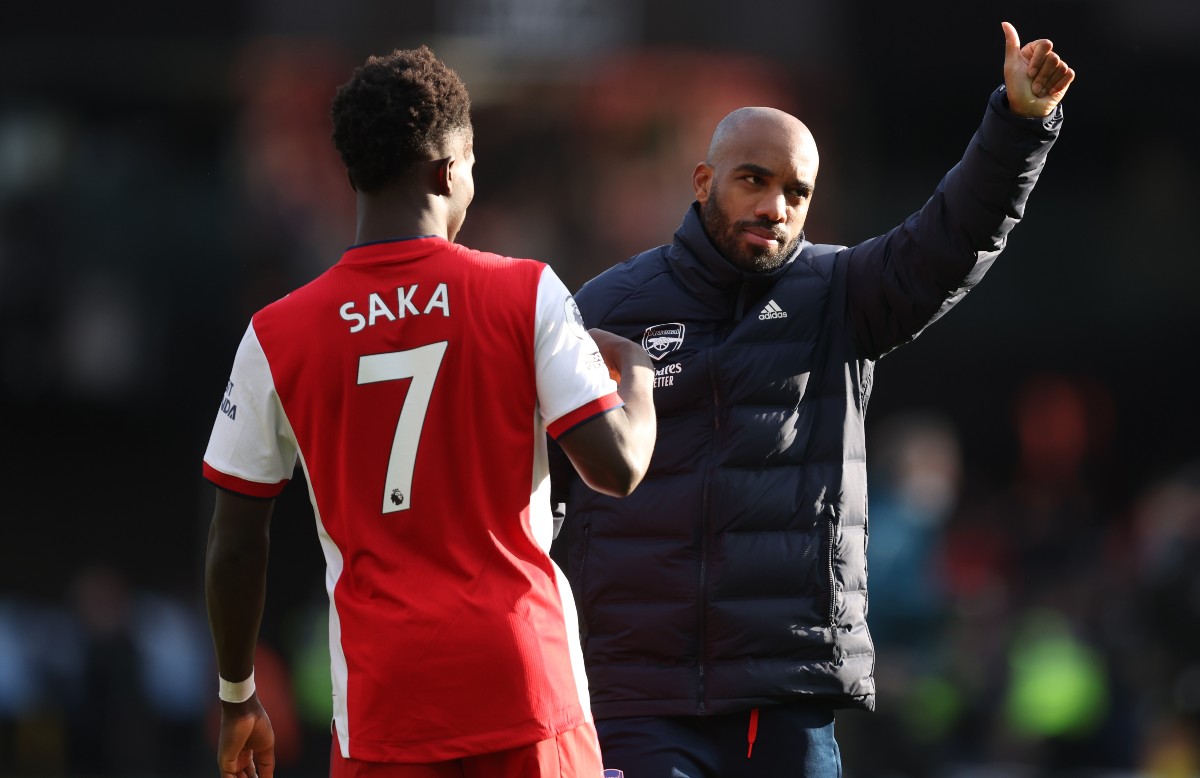 bukayo saka alexandre lacazette arsenal