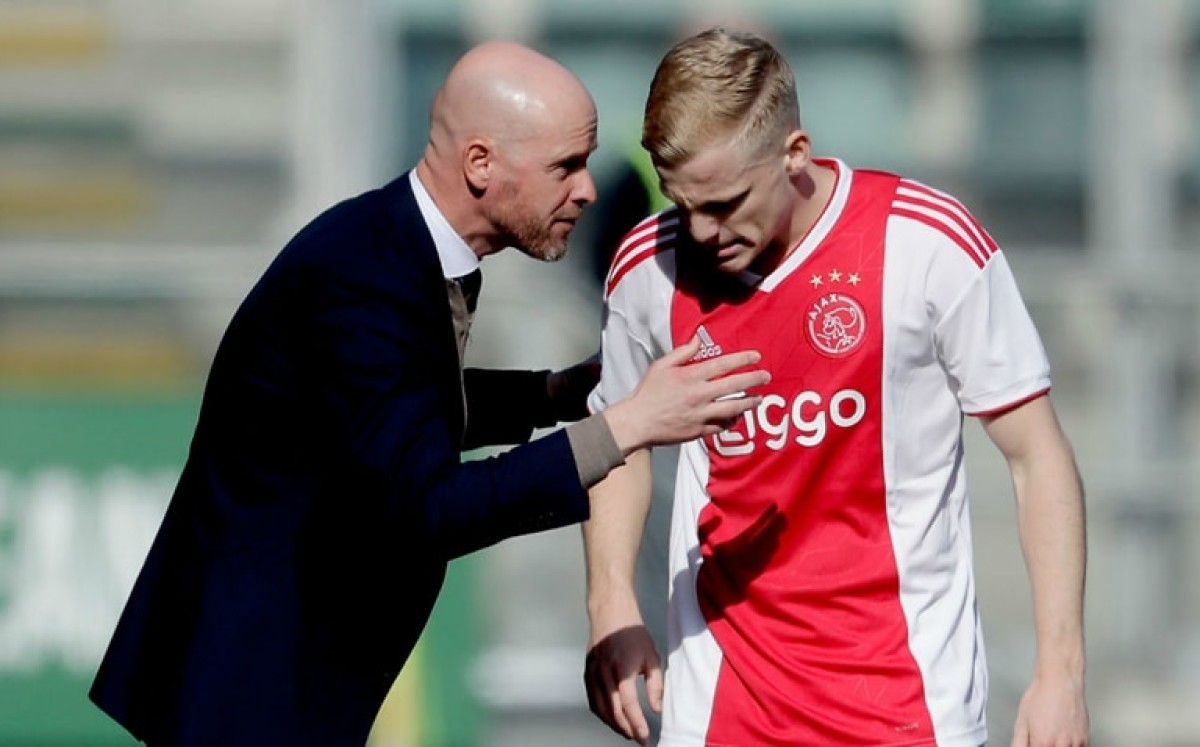erik ten hag and donny van de beek