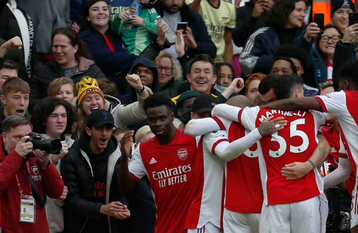 saka martinelli arsenal man city 2022