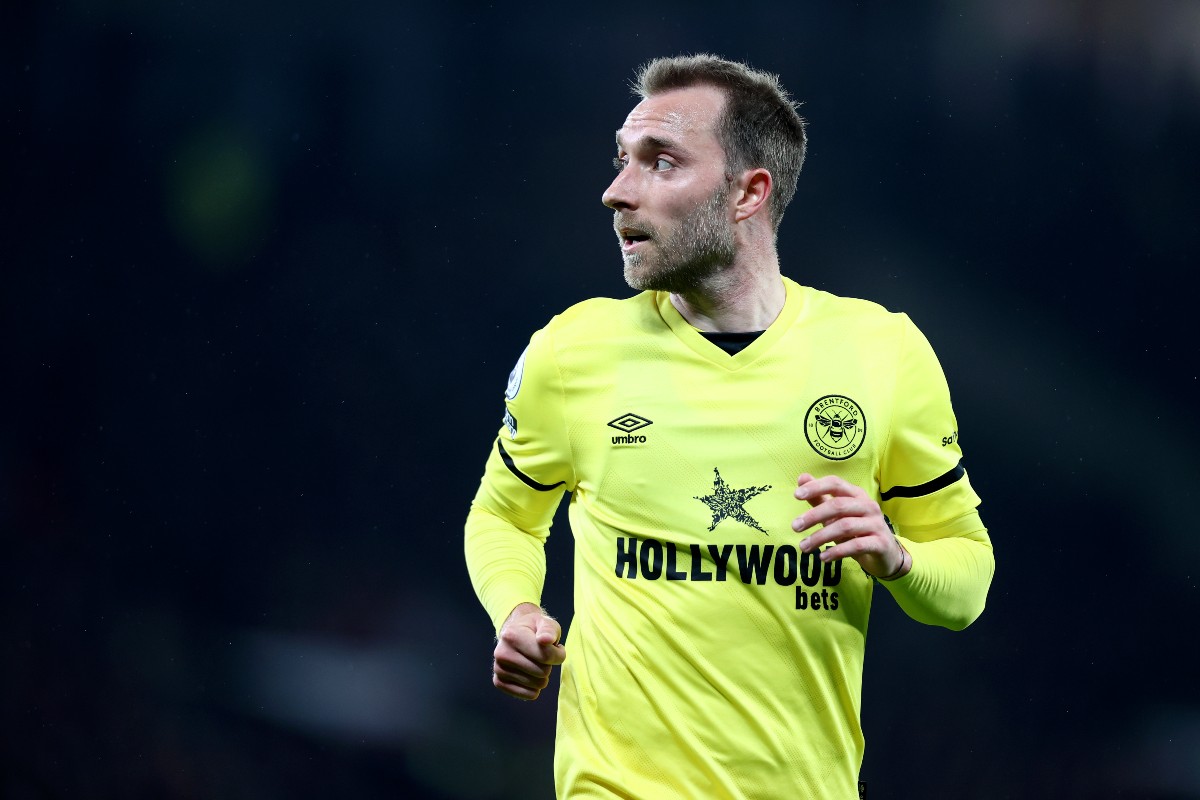 man utd brentford eriksen