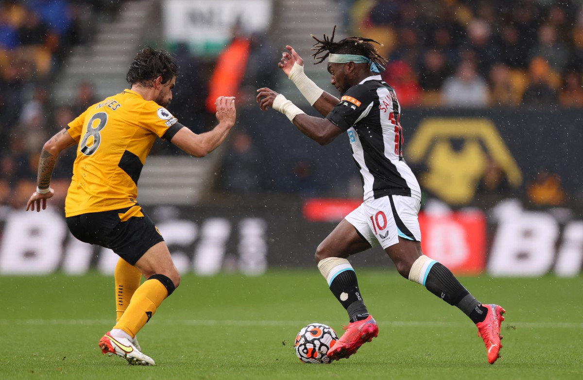 wolverhampton wanderers newcastle united neves saint-maximin