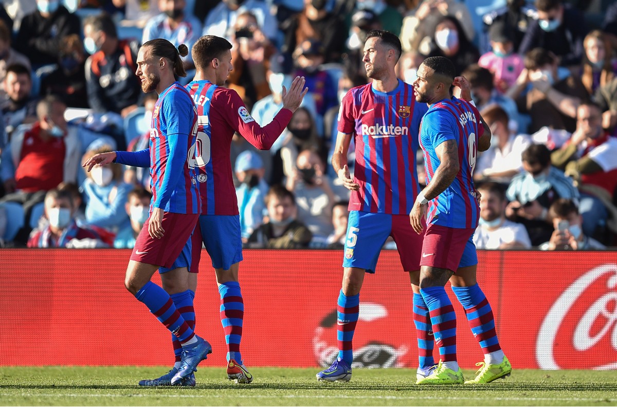 fc barcelona celta vigo depay busquets lenglet