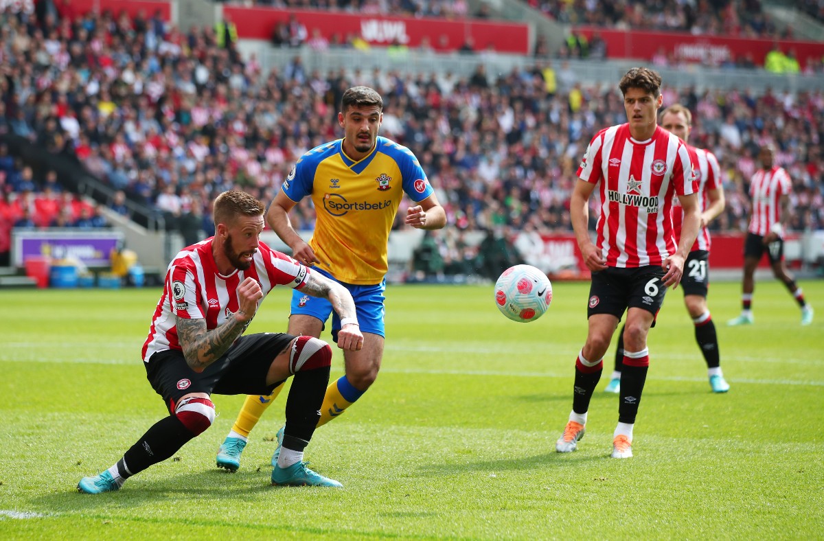 brentford southampton armando broja