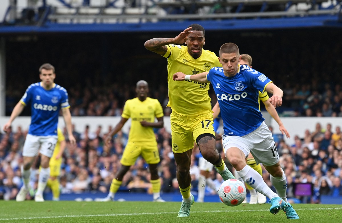 ivan toney brentford everton