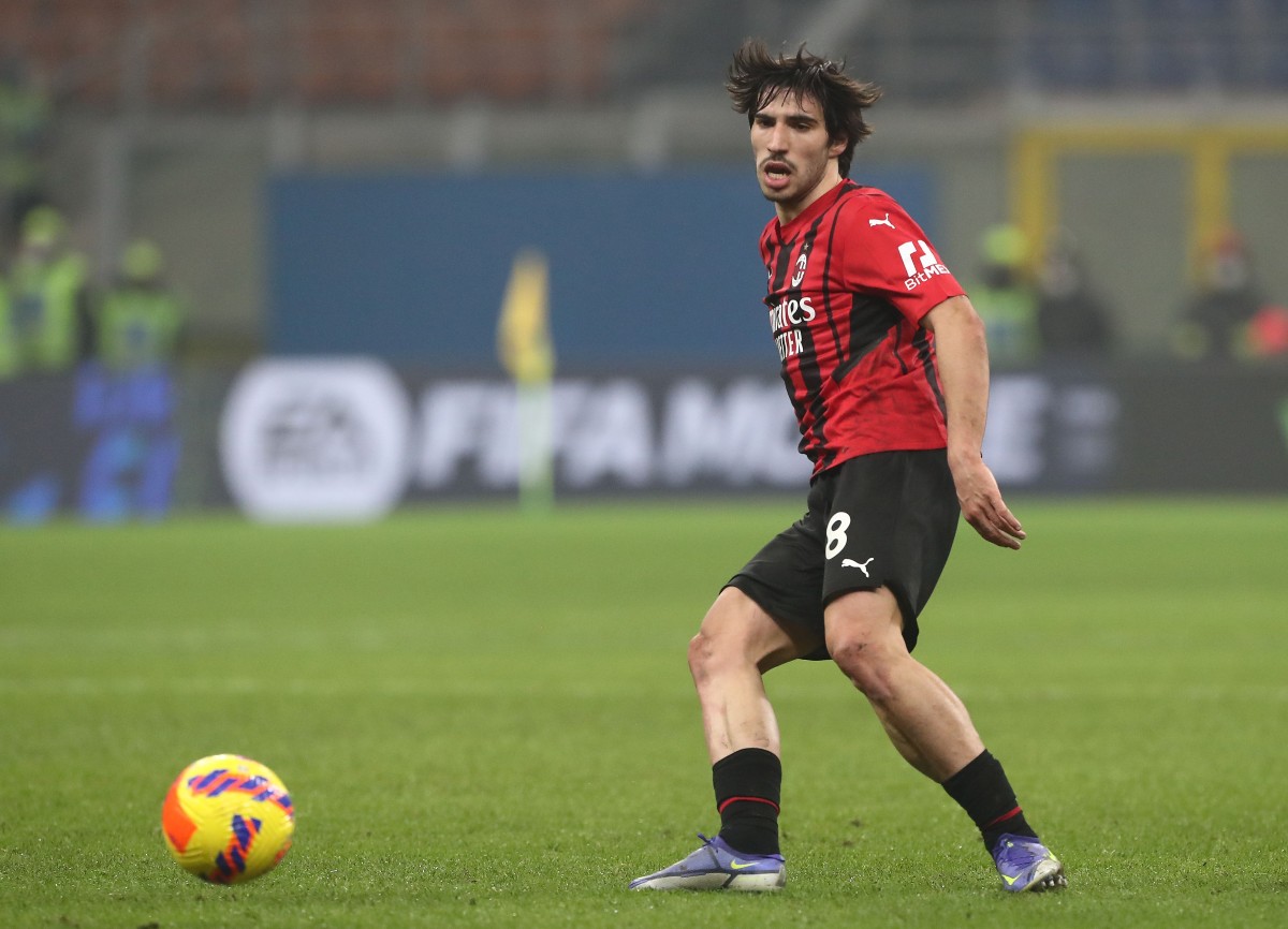Sandro Tonali AC Milan Juventus Sandro Tonali AC Milan Juventus