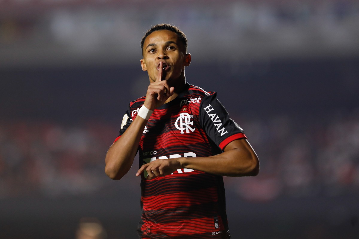 lazaro flamengo