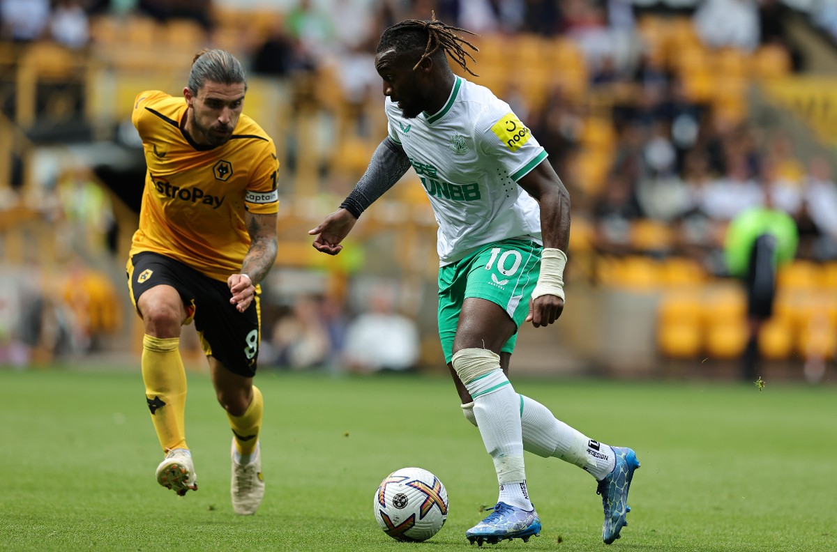 wolves newcastle neves saint-maximin