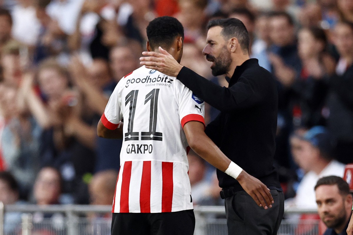 cody gakpo ruud van nistelrooy