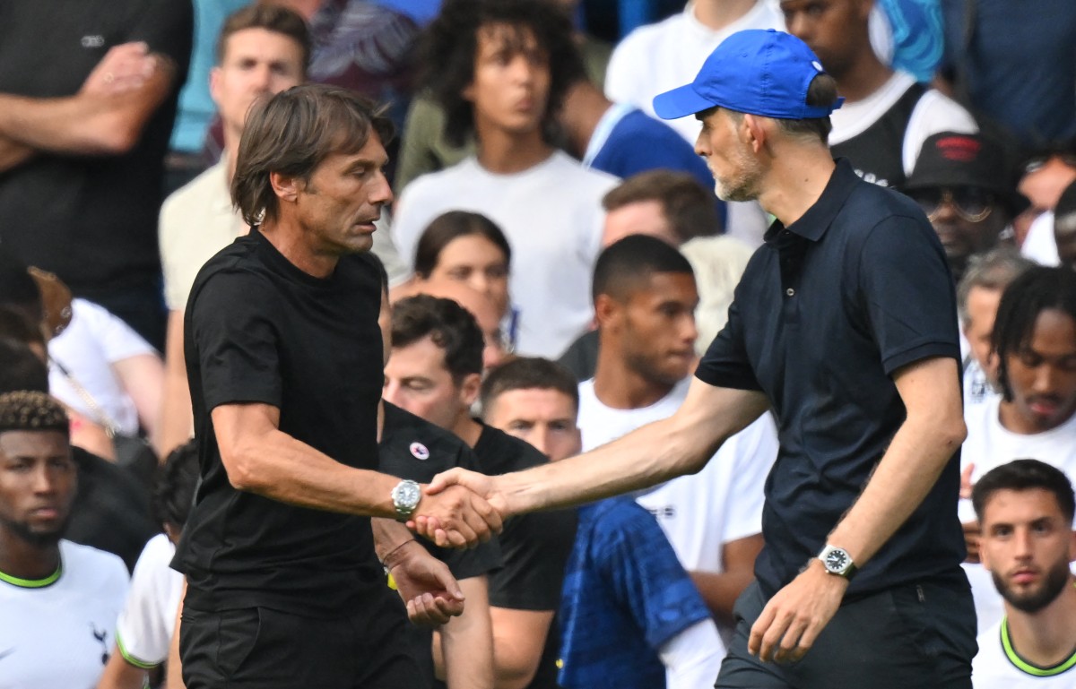 conte tuchel handshake