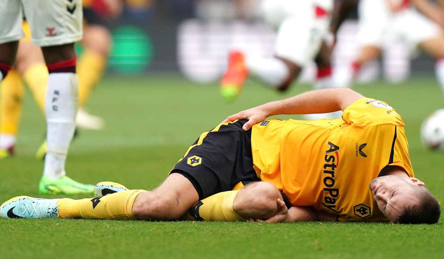 kalajdzic injury