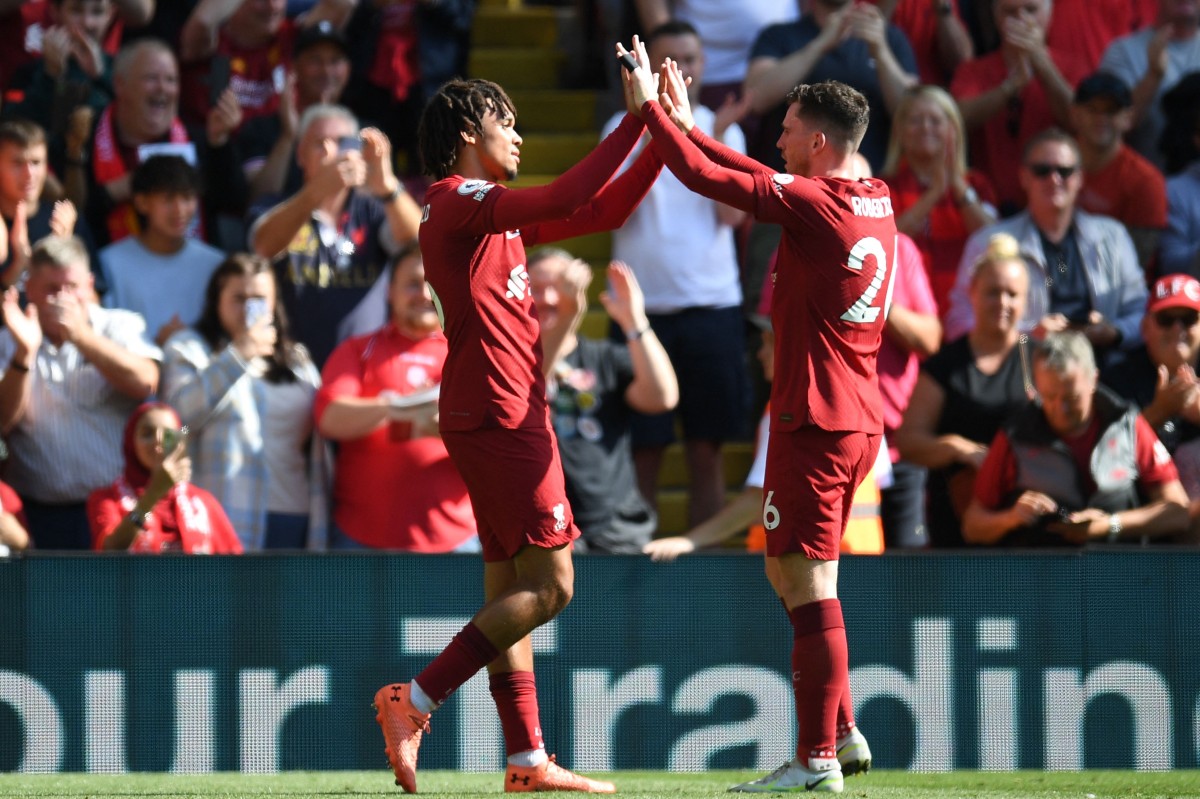 liverpool trent alexander-arnold andrew robertson liverpool