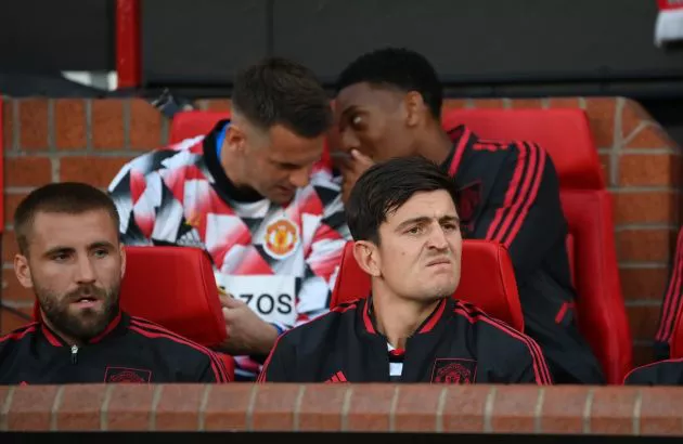 shaw maguire martial man utd bench