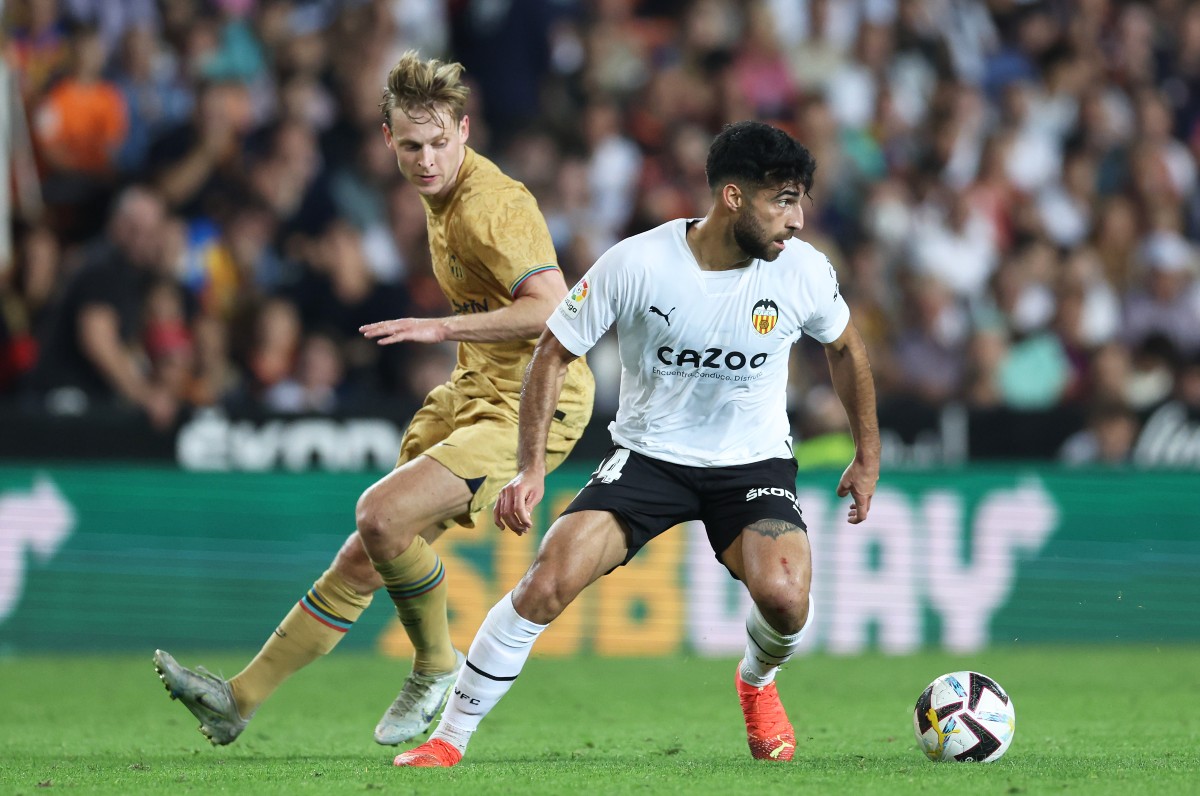 Valencia vs Barcelona 2022 De Jong