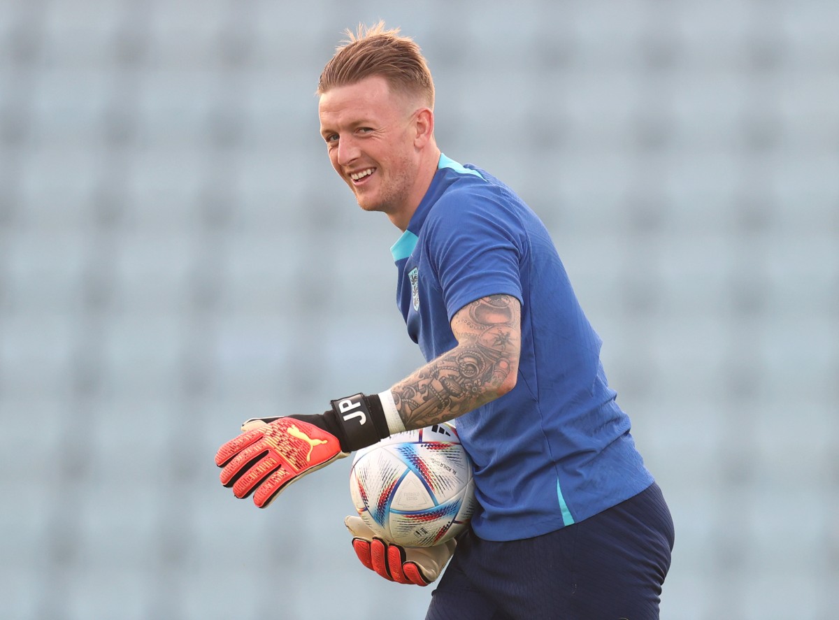 eng training jordan pickford