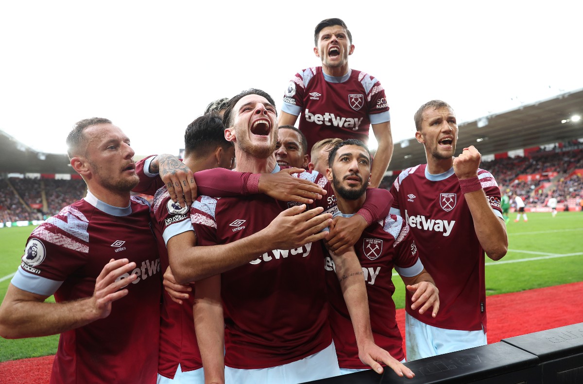 southampton west ham declan rice celebration