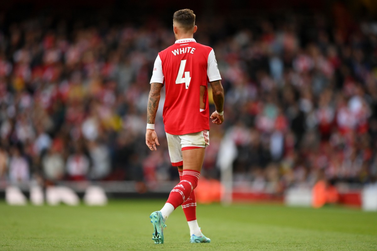 4 white arsenal