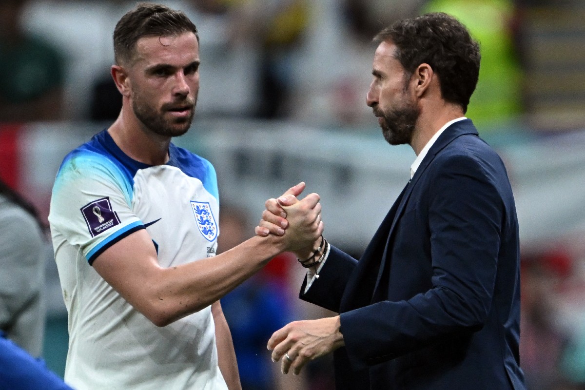 jordan henderson and gareth southgate
