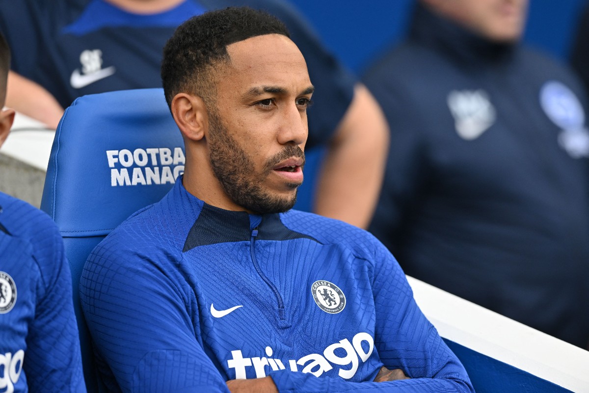 aubameyang chelsea bench aubameyang chelsea bench