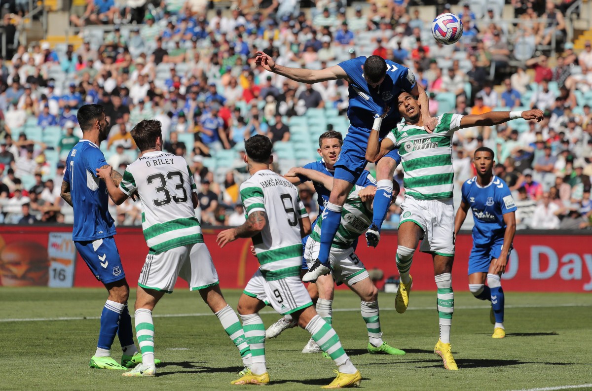 celtic everton friendly michael keane