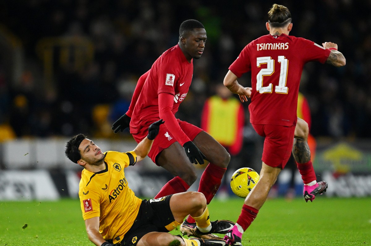 konate tsimikas liverpool wolves