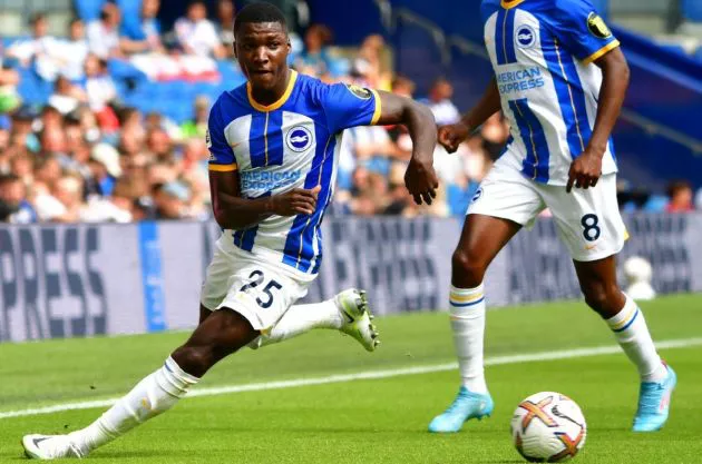 moises caicedo 25