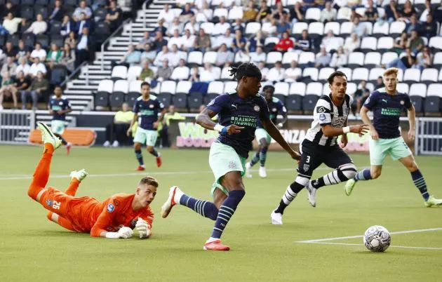 psv madueke eredivisie