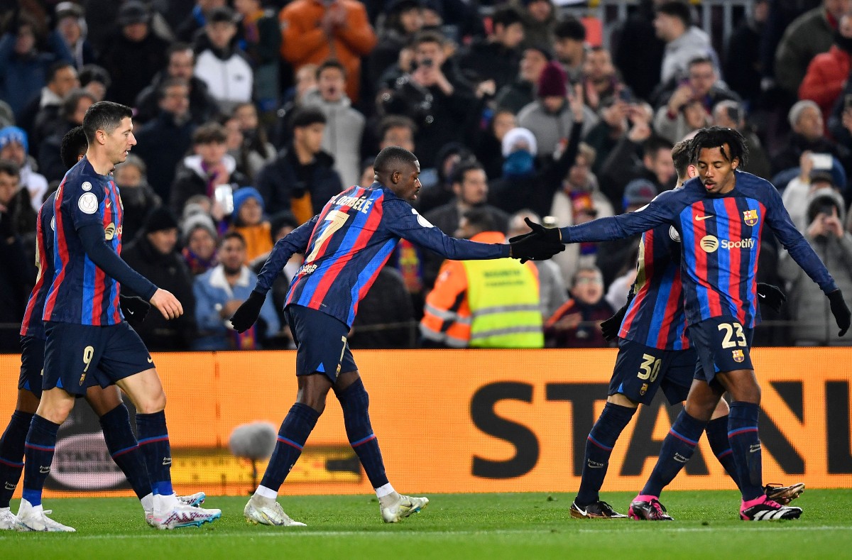 barcelona lewandowski dembele kounde